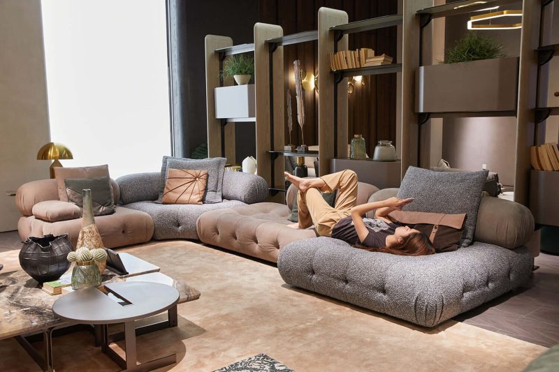 RINGCHEN Luxury Modern Modular Sectional Sofa with Custom Fabric Options–Lead Time within 30 Days