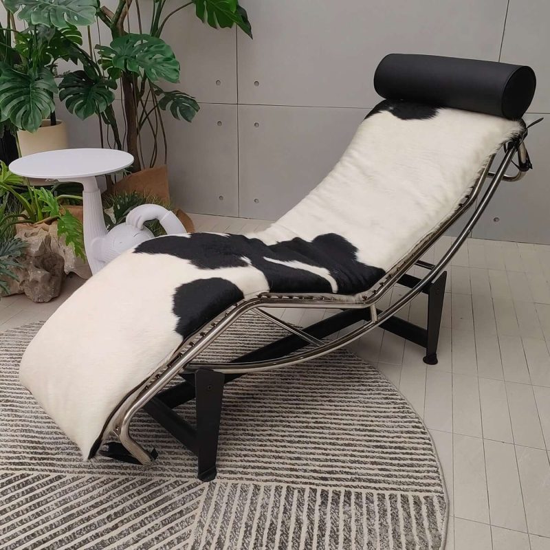 Hausfurn Modern Adjustable Chaise Chair in Curved Steel Frame–Lead Time within 40 Days