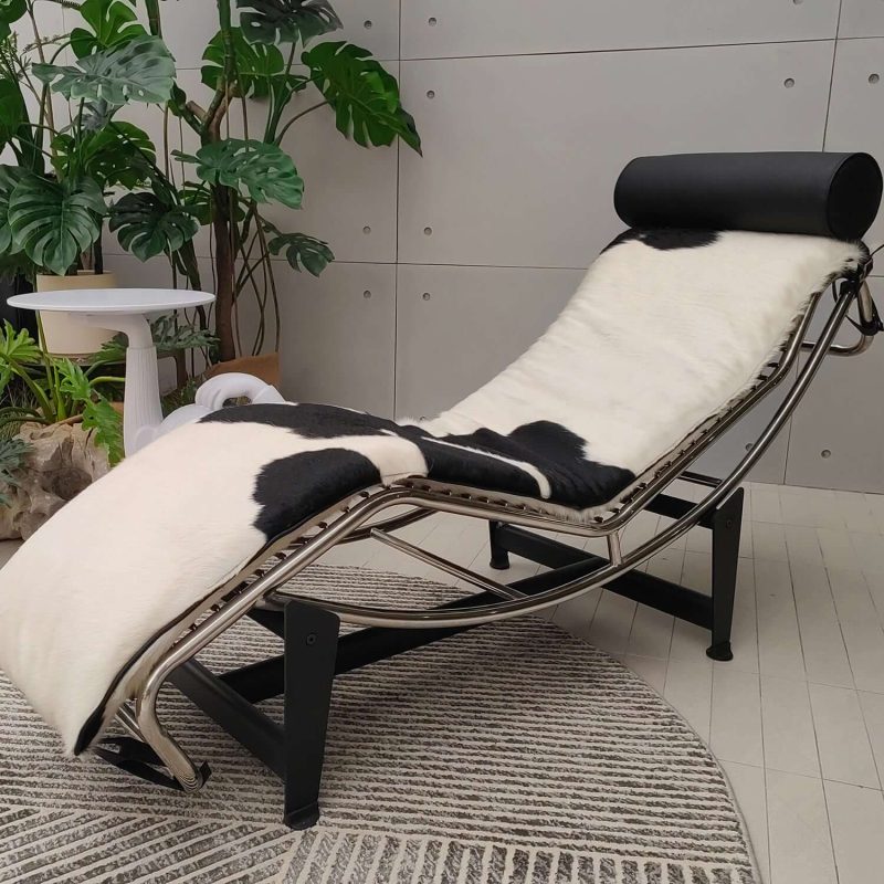 Hausfurn Modern Adjustable Chaise Chair in Curved Steel Frame–Lead Time within 40 Days